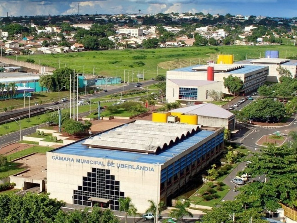 No ano passado, os gastos com a remunera&ccedil;&atilde;o dos 27 vereadores de Uberl&acirc;ndia foram de R$ 5,4 milh&otilde;es 