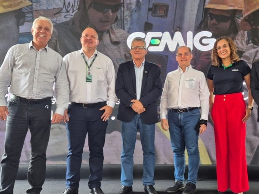 Diretores da Cemig anunciam que Companhia ainda ter&aacute; mais tr&ecirc;s ger&ecirc;ncias nas regi&otilde;es e com foco na melhoria do fornecimento de energia 