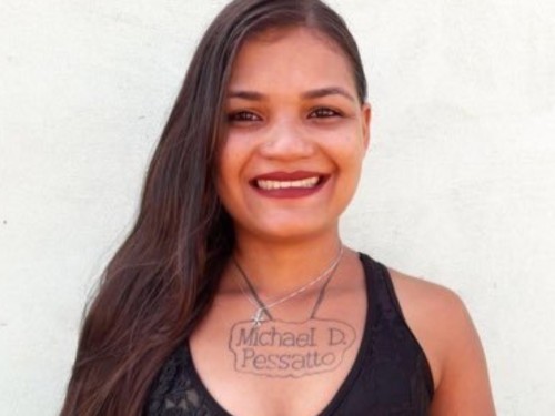 PT lança atriz pornô como candidata a deputada