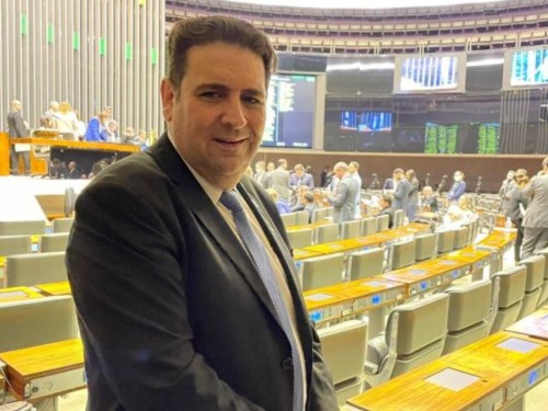 AMM comemora aprovação da PEC 122