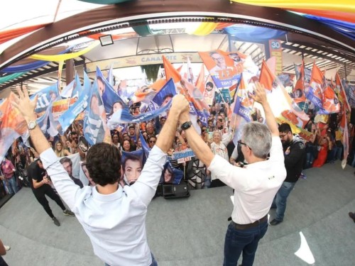 Zema cumpre agenda em Valadares