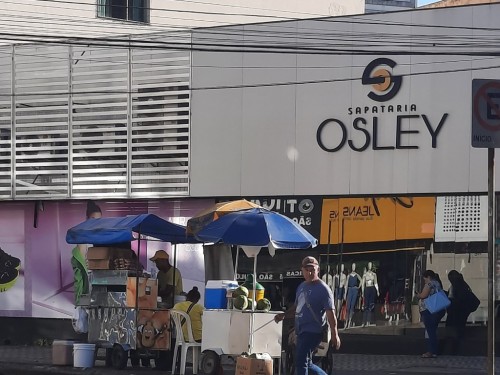 Ipatinga discute medidas de organização com ambulantes