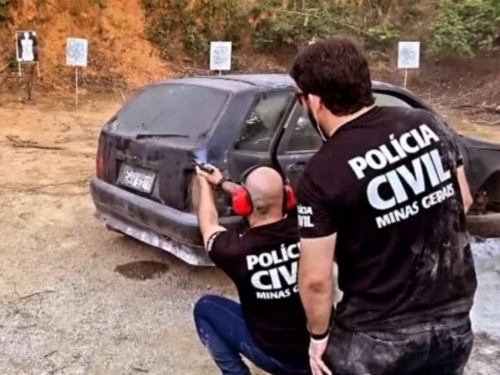 Policiais civis fazem treinamento na Lagoa Silvana