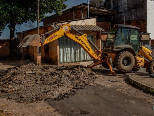 Ipatinga troca pavimento da rua Pouso Alegre e duplica pista para o Cidade Nova