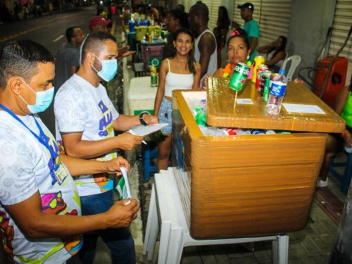 Sebrae e Prefeitura de Ipatinga capacitam vendedores ambulantes