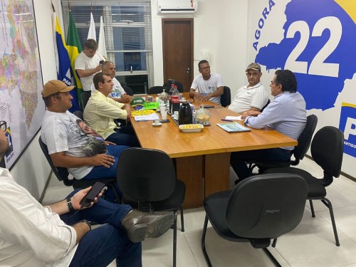 Movimento Verde Amarelo quer partidos conservadores  atentos aos 