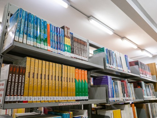 Unileste lança campanha de doação de livros