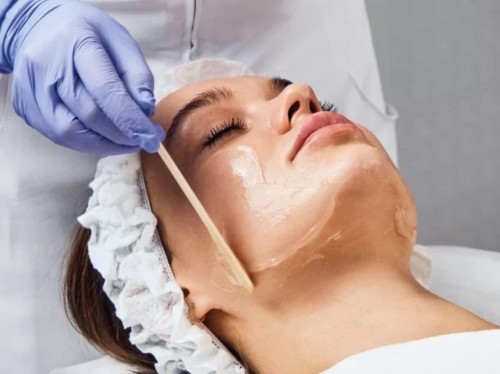 Anvisa proíbe produtos com fenol em procedimento de saúde ou estético