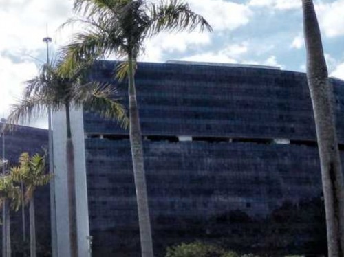 Governo estadual sanciona reajuste salarial de servidores públicos