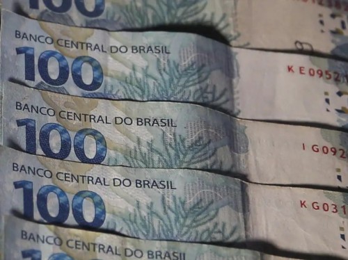 Mercado eleva projeção de crescimento da economia 