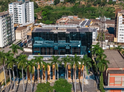 Fabriciano paga a segunda parcela do 13º salário