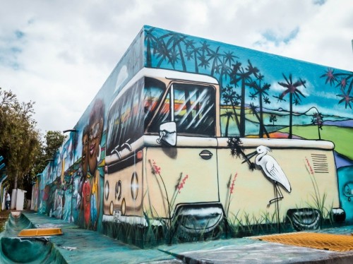 Artistas vai pintar muro de ETA em Fabriciano 