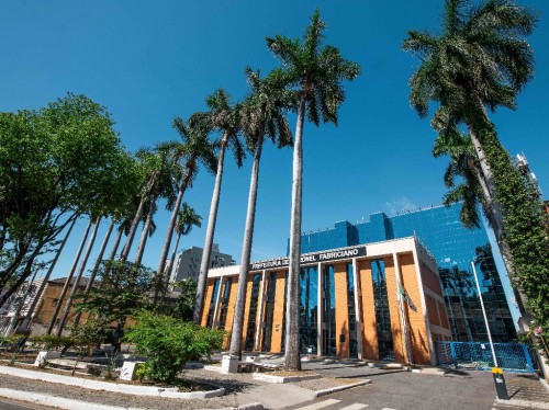 Fabriciano não terá expediente na Sexta-feira Santa e Dia do Trabalho