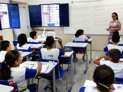 Sind-UTE critica Prefeitura de Ipatinga de demitir professores
