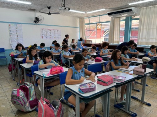Ipatinga abre edital para contratar professores