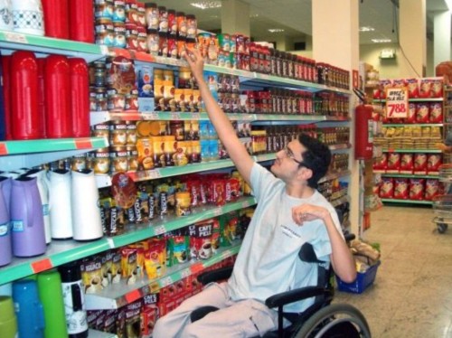 Projeto de Lei propõe assistência obrigatória em supermercados em Timóteo