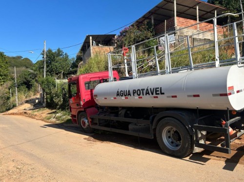 Prefeitura e Copasa darão água encanada para moradores de Timóteo