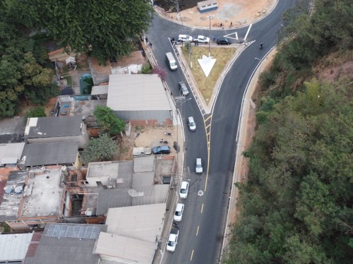 Ponte que liga Centro aos bairros Santa Terezinha é reaberta