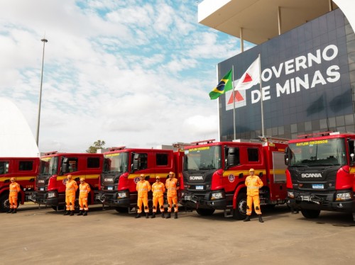 Corpo de Bombeiros recebe novas viaturas