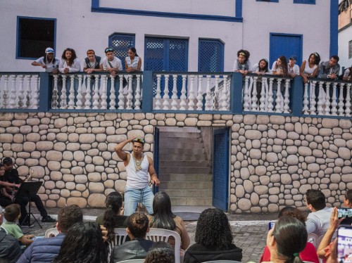 artBEM movimenta Antônio Dias com Mostra Cultural