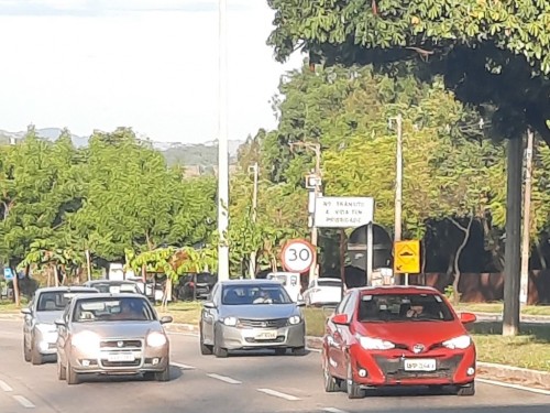 Carros com mais de 20 anos serão isentos de IPVA em MG