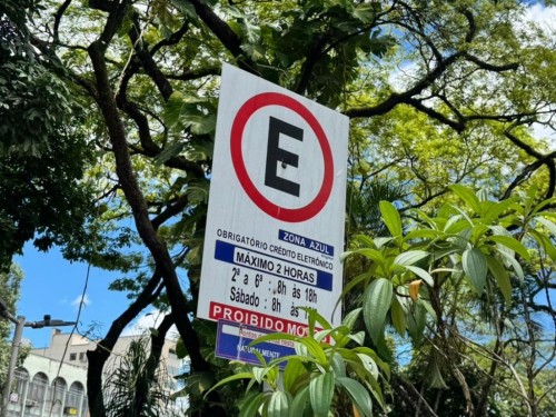 Ipatinga lança  edital para nova concessão  do estacionamento rotativo