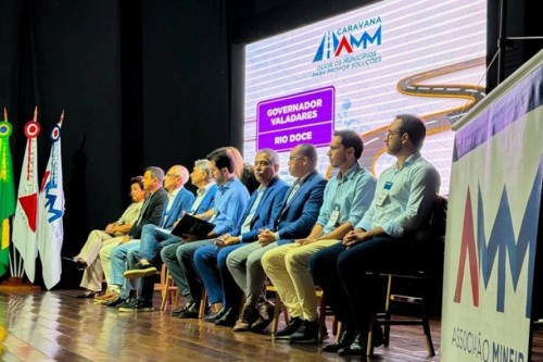 Caravana reúne 45 cidades em Valadares
