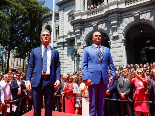 Minas tem novo governador