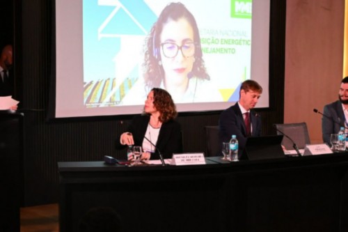 Com R$ 75 milhões para expansão nacional, programa PotencializEE é lançado na FIEMG