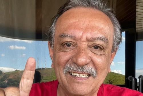 Professor do João XXIII assumirá vaga de Simões,  sepultado hoje