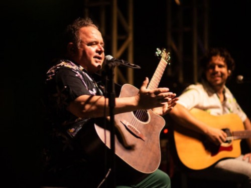  Leo Jaime traz sucessos de mais de 40 anos de carreira a Ipatinga