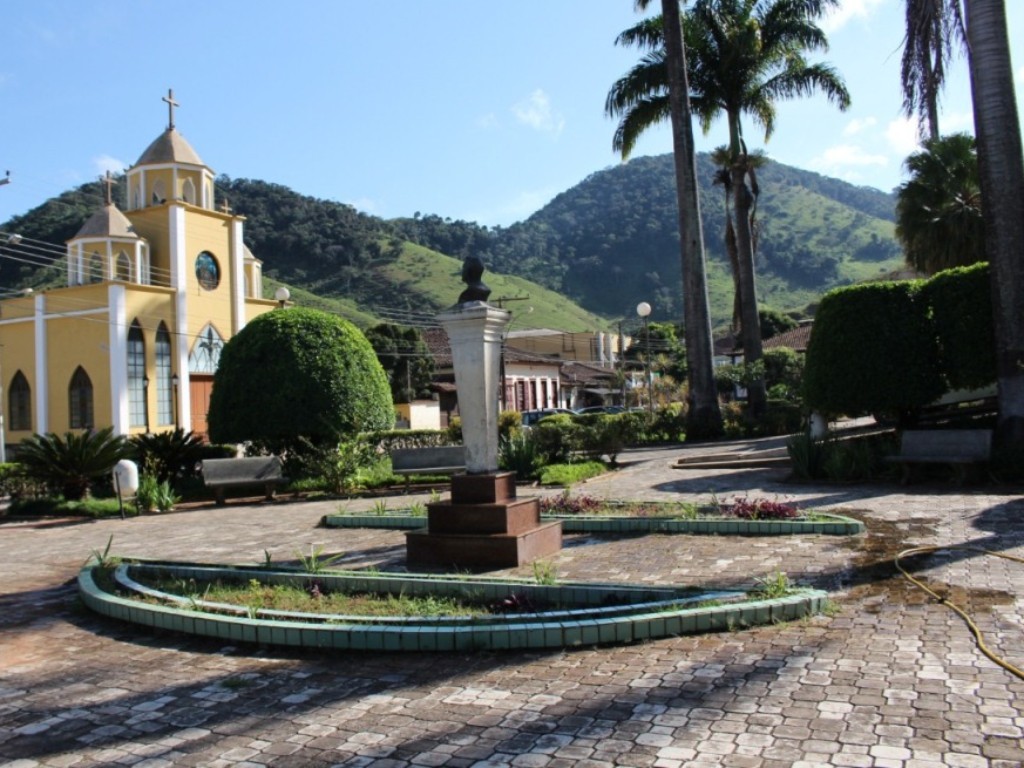 Centro de Açucena