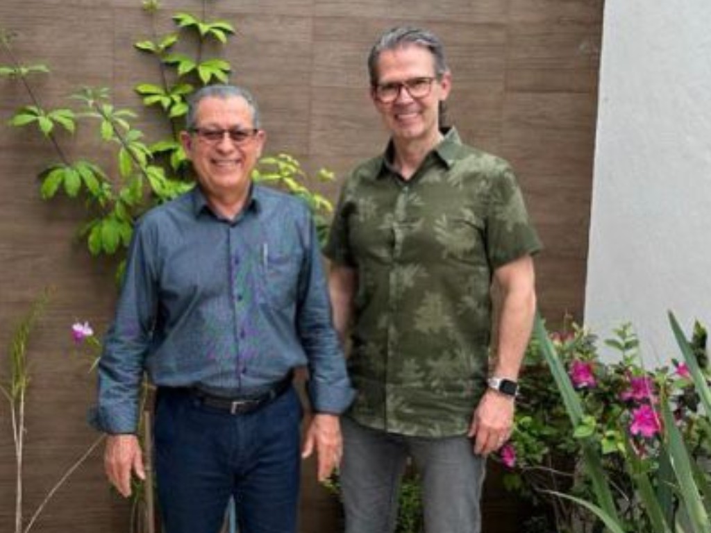 Os Presidentes da CBN Vale do Aço (pastor Luiz-e) e CBN Nacional (pastor Filipe Espindola)