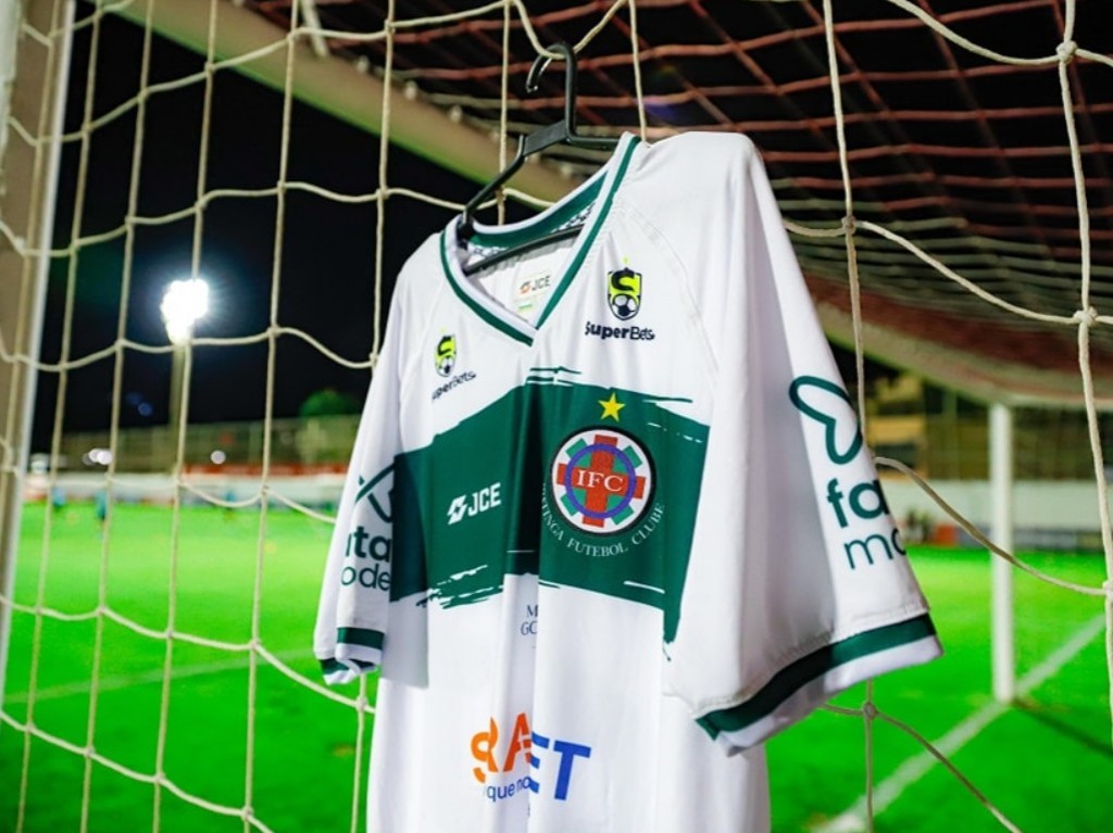 Depois da vexatória queda para a segunda divisão do Mineiro, o Ipatinga ainda junta os cacos para disputar a Série D do Brasileirão